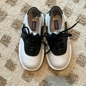 Oxford Saddle Shoes L’Amour Like New Size 11